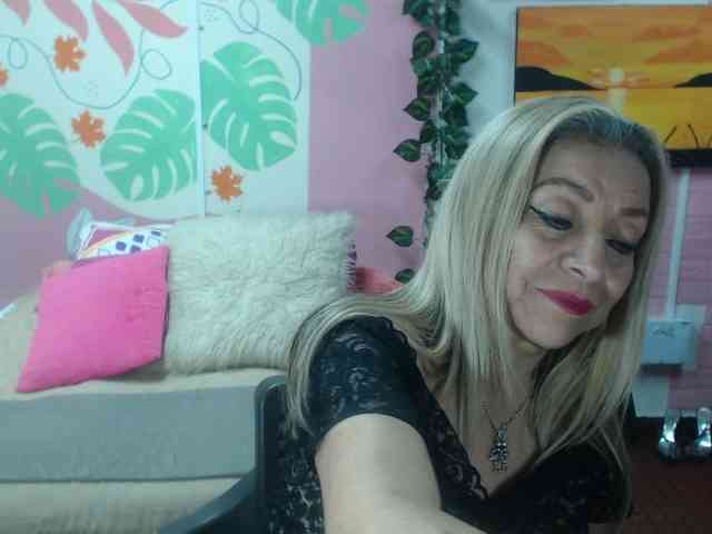 valeria-sexy webcam
