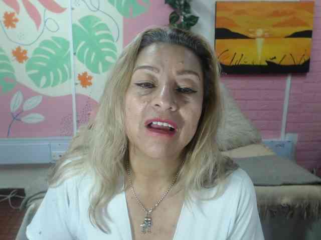 valeria-sexy webcam