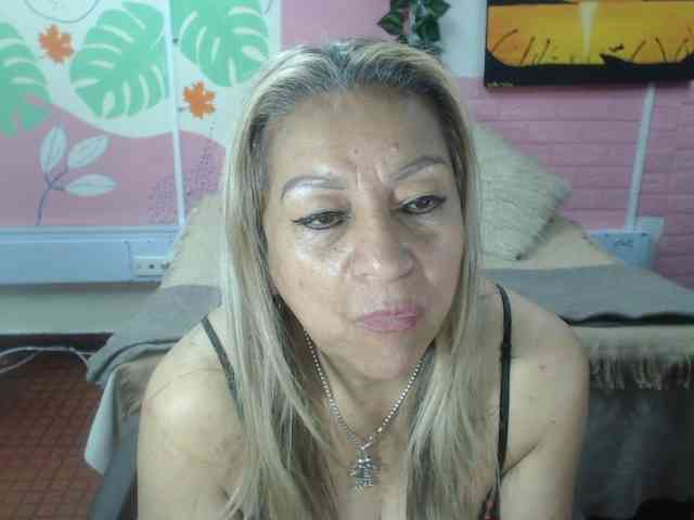 valeria-sexy webcam