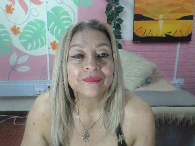 valeria-sexy webcam