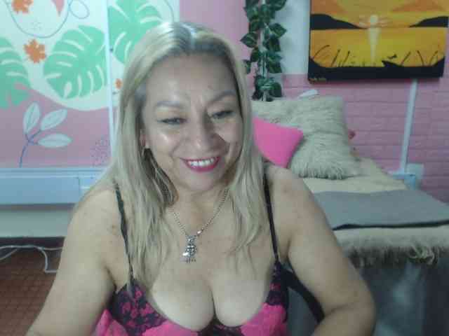 valeria-sexy webcam