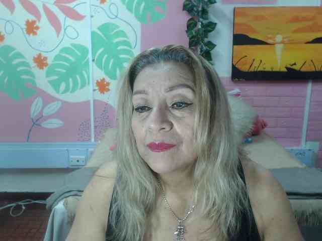 valeria-sexy webcam