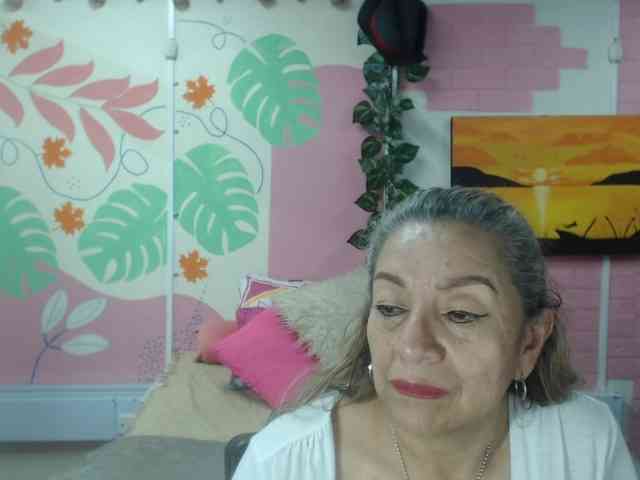 valeria-sexy webcam