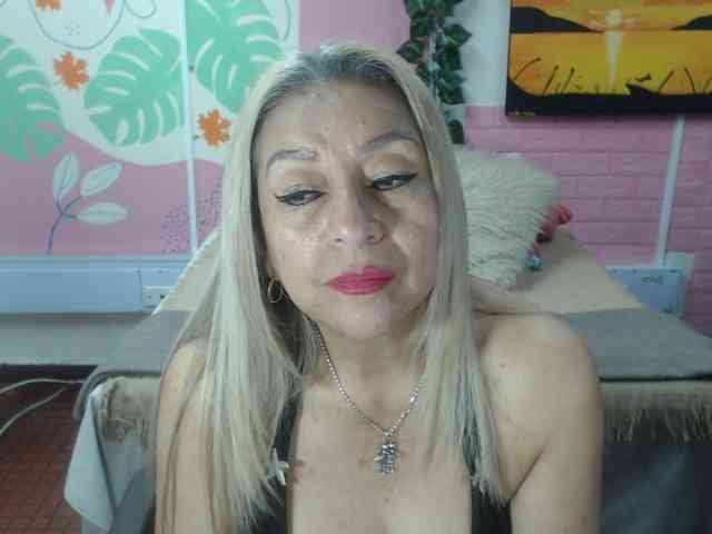 valeria-sexy webcam