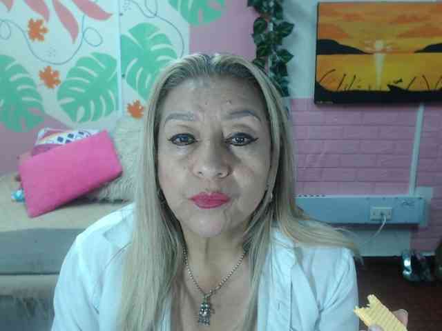 valeria-sexy webcam