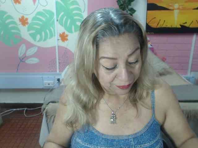 valeria-sexy webcam