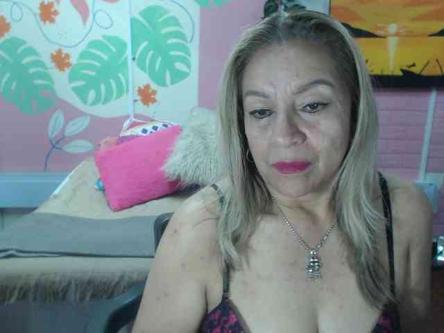 Modelo: valeria-sexy