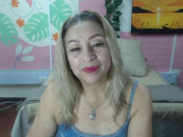 valeria-sexy webcam
