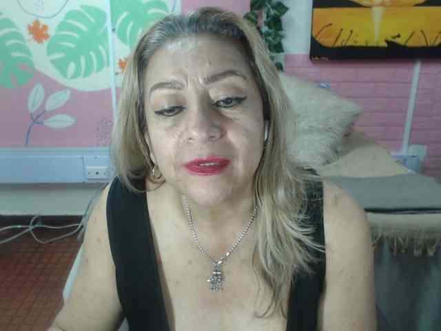 valeria-sexy webcam