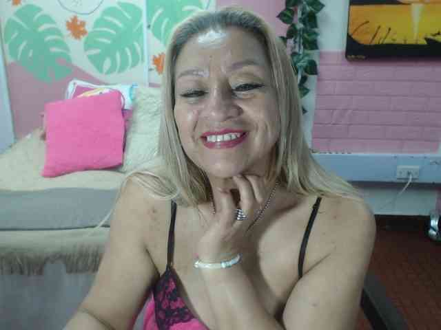 valeria-sexy webcam