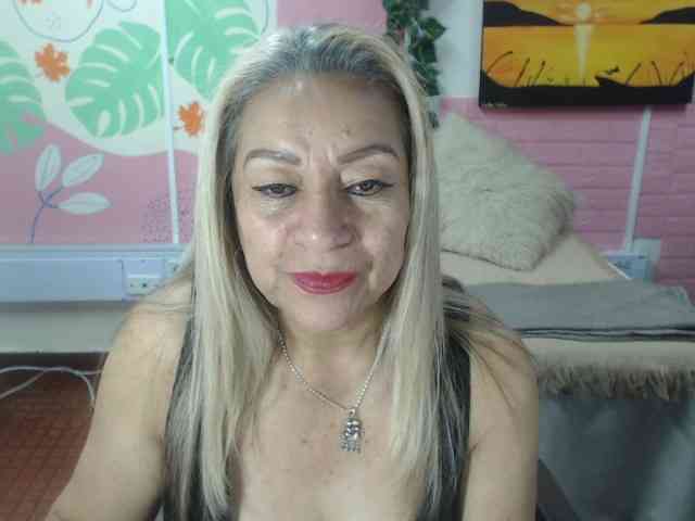 valeria-sexy webcam