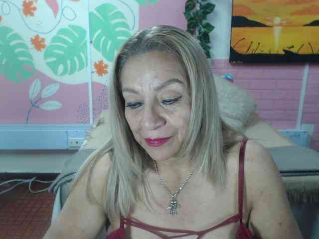 valeria-sexy webcam