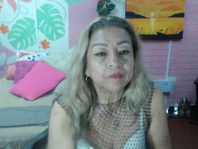valeria-sexy webcam