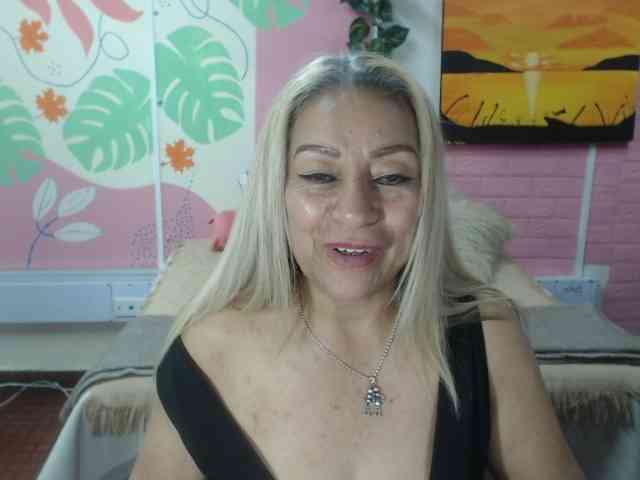valeria-sexy webcam