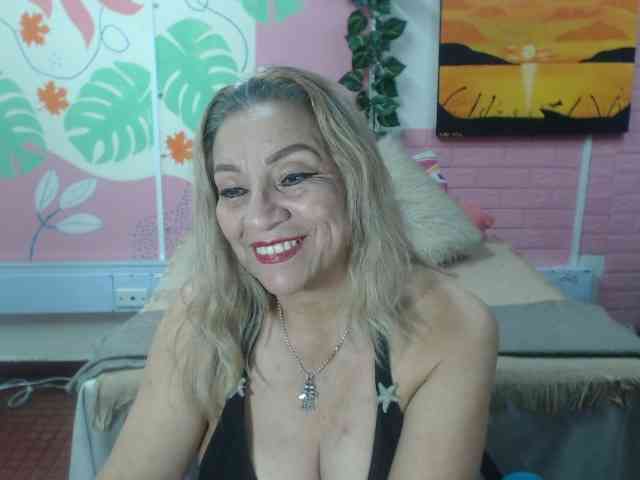 valeria-sexy webcam