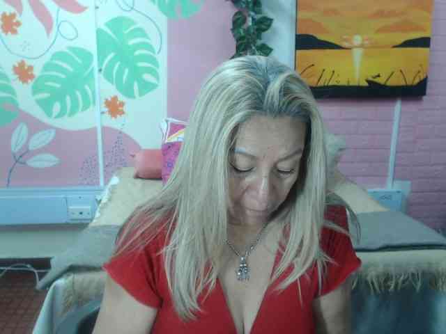 valeria-sexy webcam