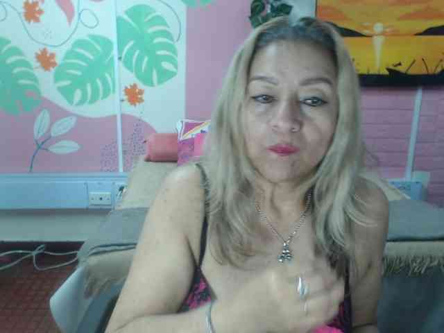 valeria-sexy webcam