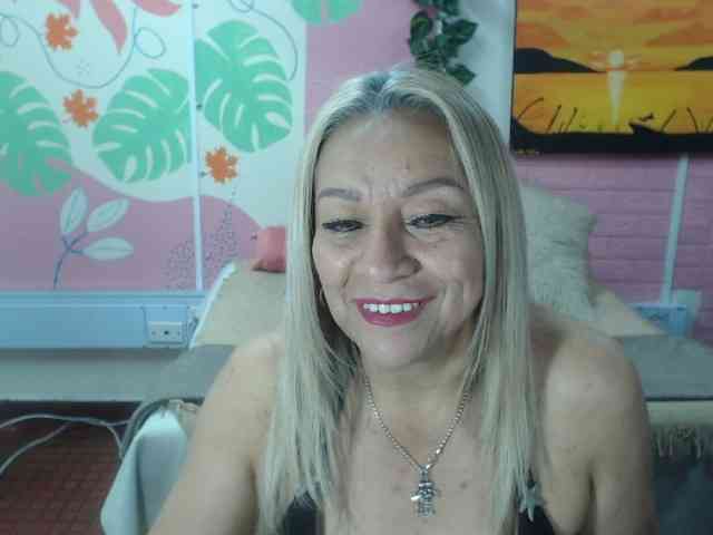 valeria-sexy webcam