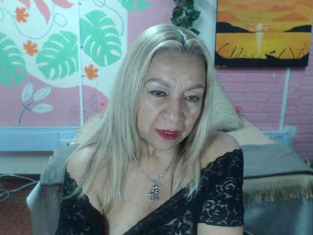 valeria-sexy Live Webcam on BongaCams