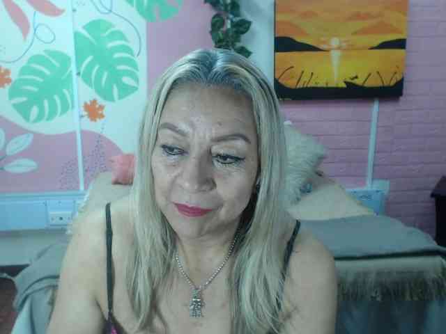 valeria-sexy Live Webcam on BongaCams