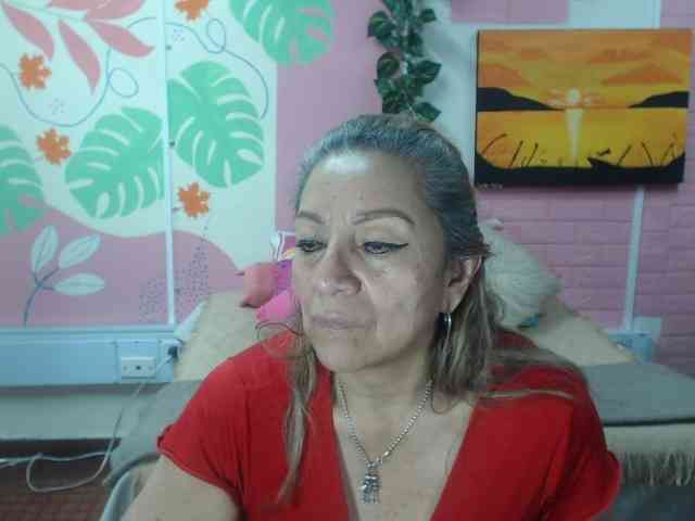 valeria-sexy webcam