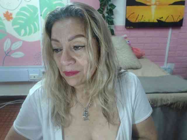 valeria-sexy webcam