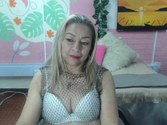 valeria-sexy webcam