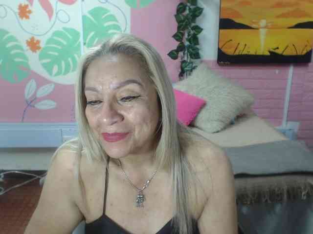 valeria-sexy webcam