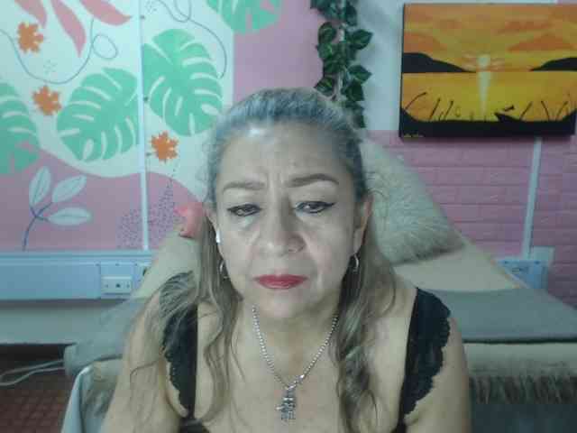 valeria-sexy webcam