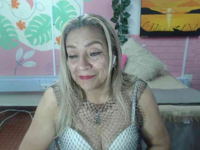 valeria-sexy webcam