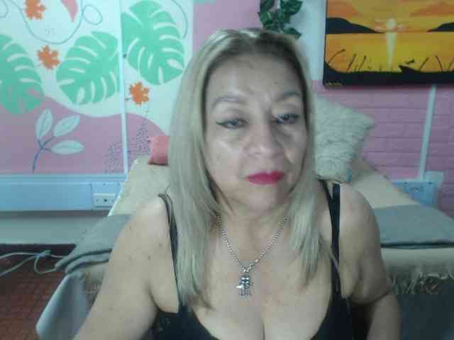valeria-sexy webcam