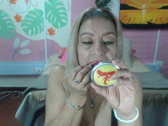 valeria-sexy webcam