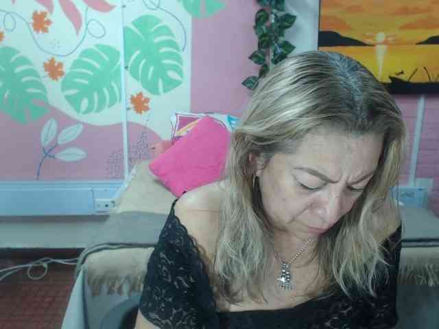 valeria-sexy webcam