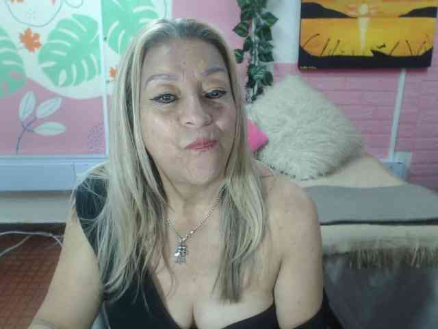 valeria-sexy webcam