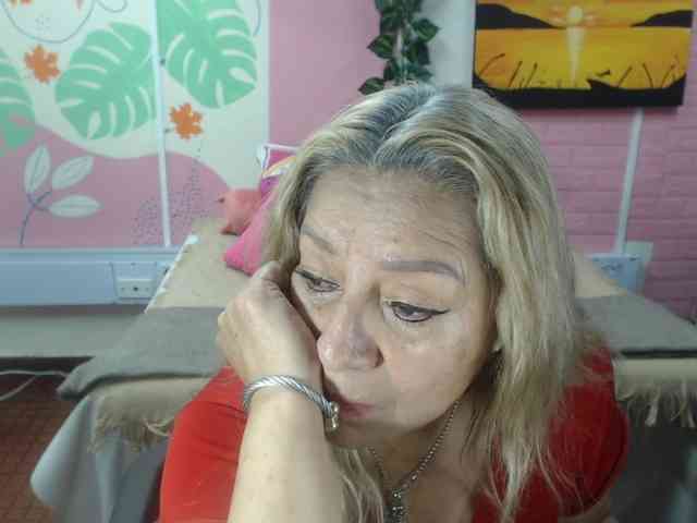 valeria-sexy webcam
