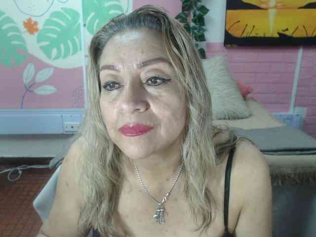 valeria-sexy webcam