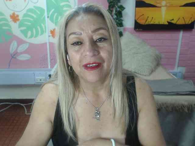 valeria-sexy webcam