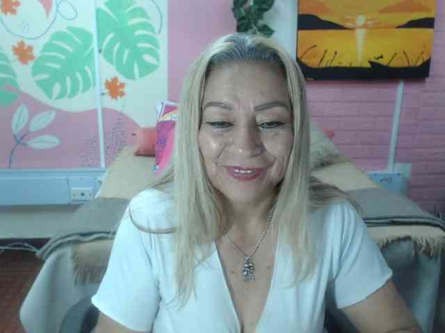 valeria-sexy webcam