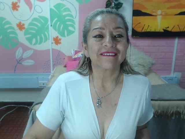 valeria-sexy webcam