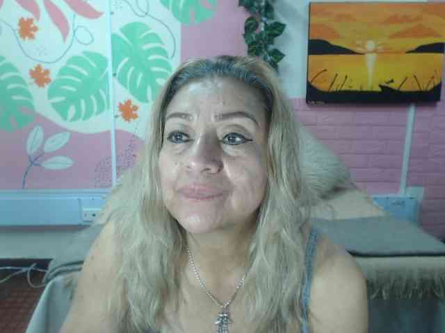 valeria-sexy webcam