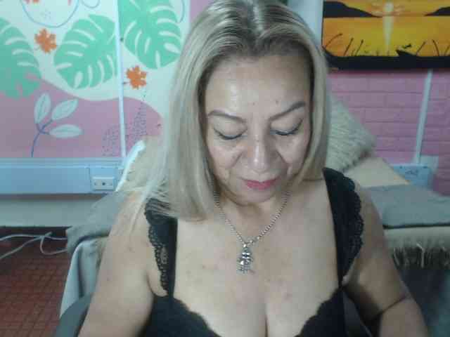 valeria-sexy webcam