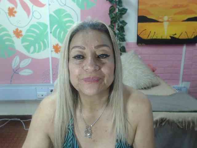 valeria-sexy webcam