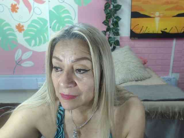 valeria-sexy webcam