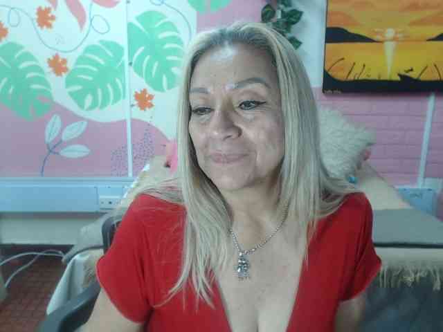 valeria-sexy