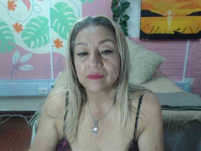valeria-sexy webcam