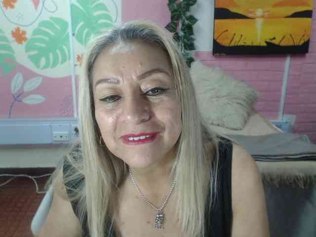 valeria-sexy webcam