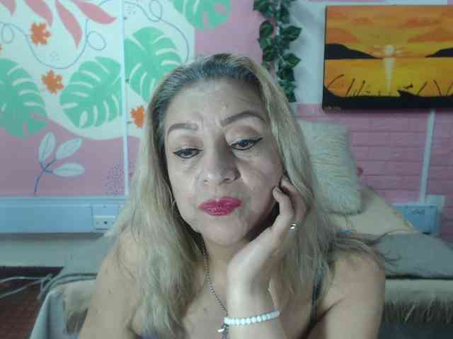 valeria-sexy webcam