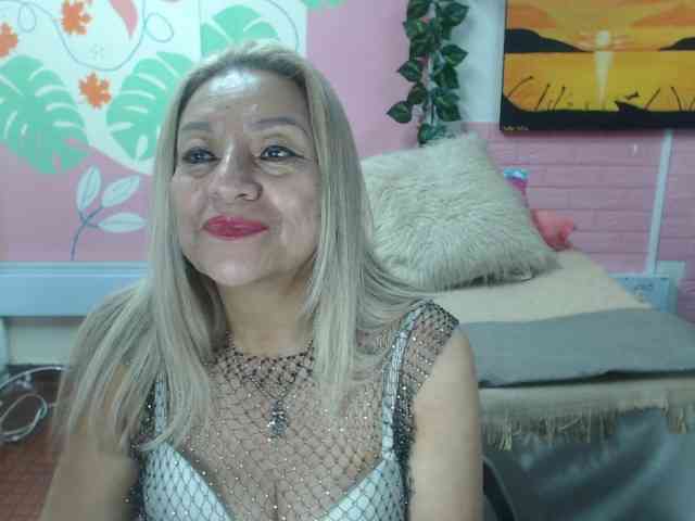 valeria-sexy webcam