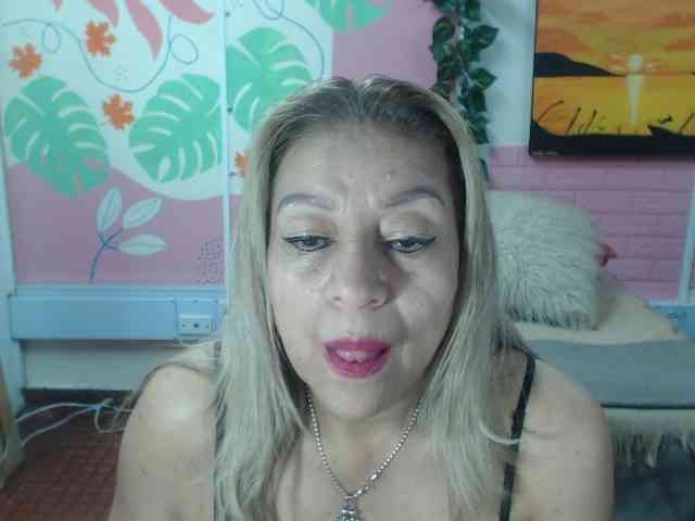 valeria-sexy webcam