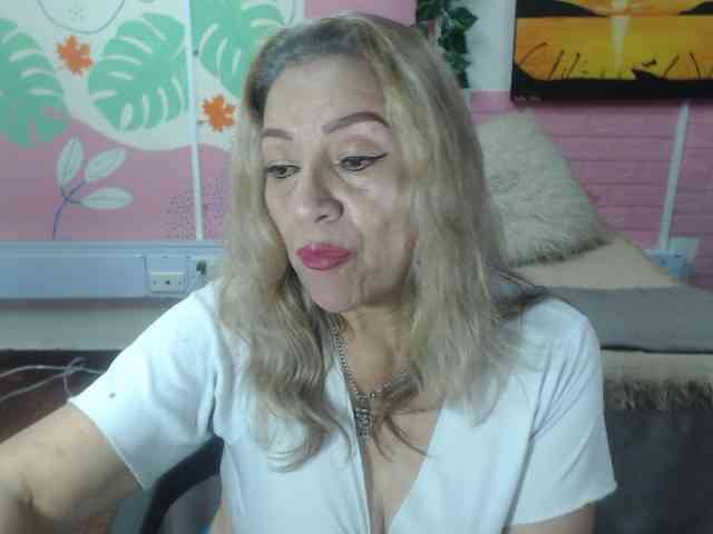 valeria-sexy webcam